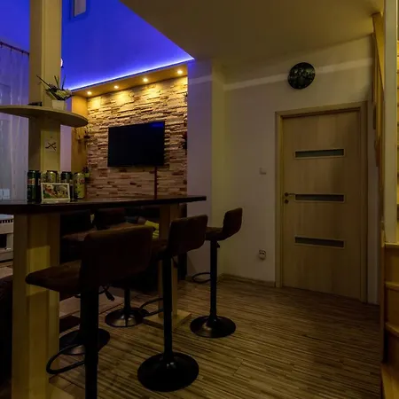 Fireworks Rakoczi - Free Parking - 3 Bedrooms - 2 Bathrooms Lejlighed