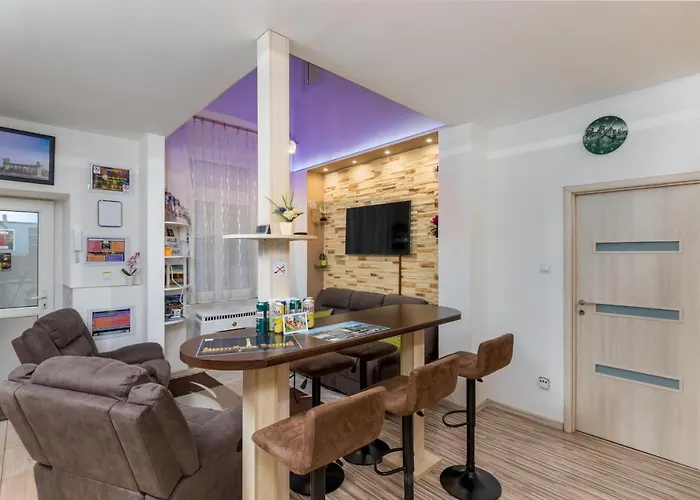 Apartament Fireworks Rakoczi - Free Parking - 3 Bedrooms - 2 Bathrooms Budapesta