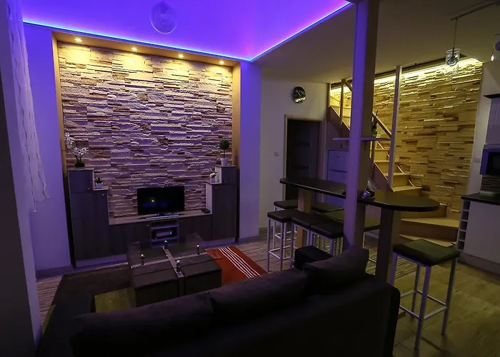 Fireworks Rakoczi - Free Parking - 3 Bedrooms - 2 Bathrooms Lejlighed Budapest