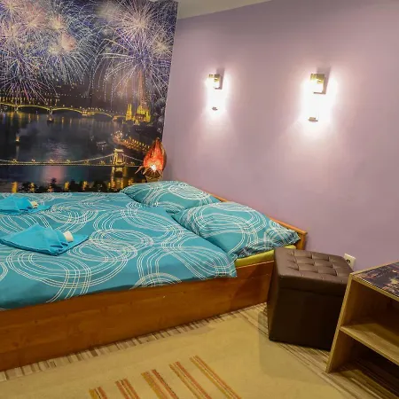 Fireworks Rakoczi - Free Parking - 3 Bedrooms - 2 Bathrooms * بودابست